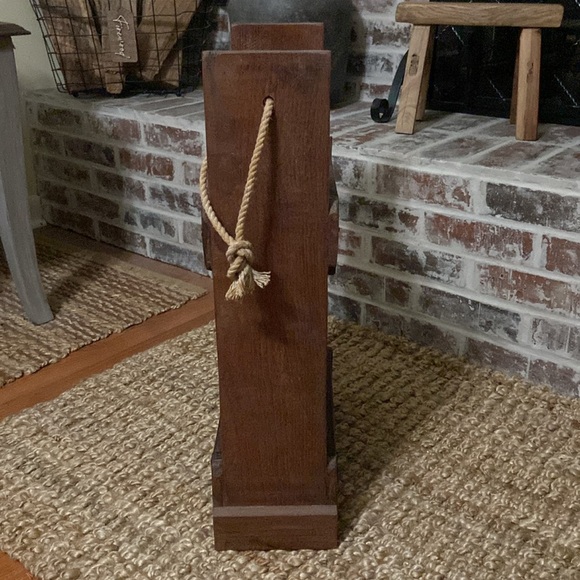Vintage Brick Mold Stand - Picture 4 of 6